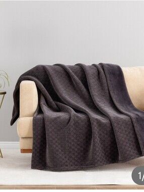 (6) Berkshire Chenille Plush Knit Throw